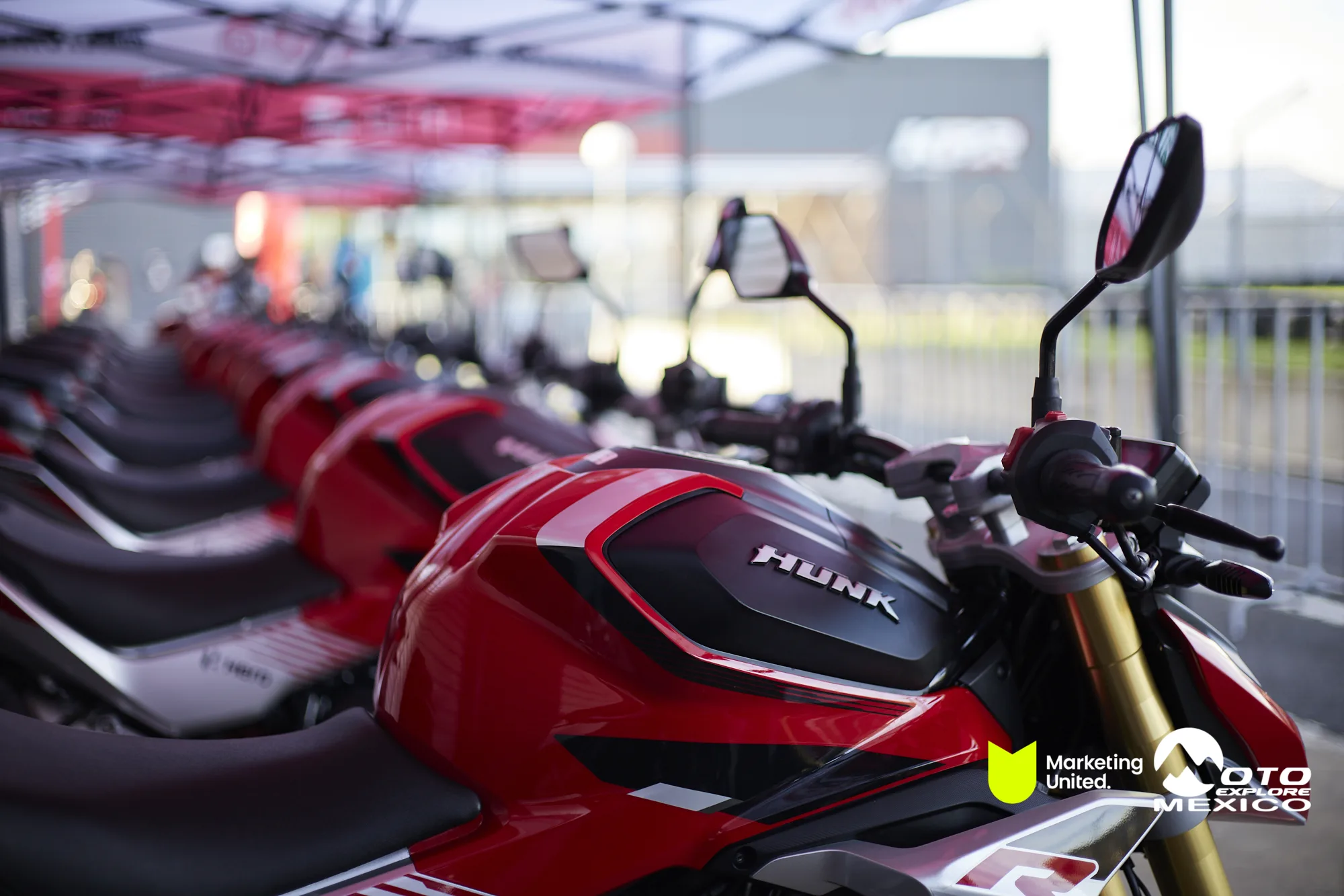 HUNK TRACKDAY 8